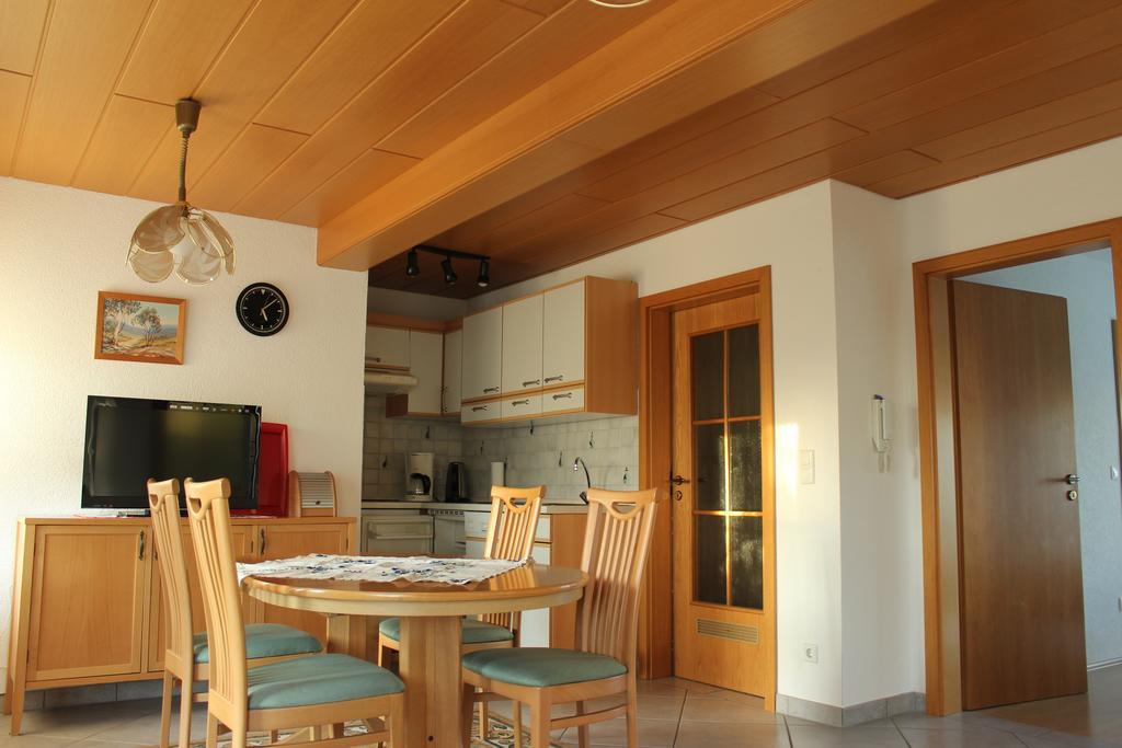 Uhldingen-Mühlhofen Bodenseegaestehaus חדר תמונה